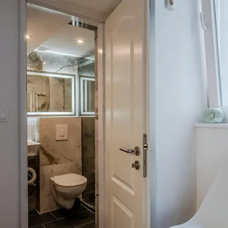 Smart Deutsche Oper Zentrum Charlottenburg